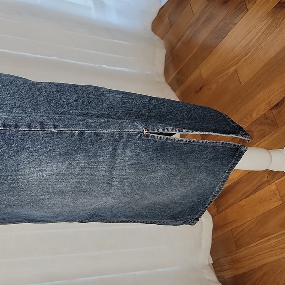 Womens denim skirt - Picture 5 of 7